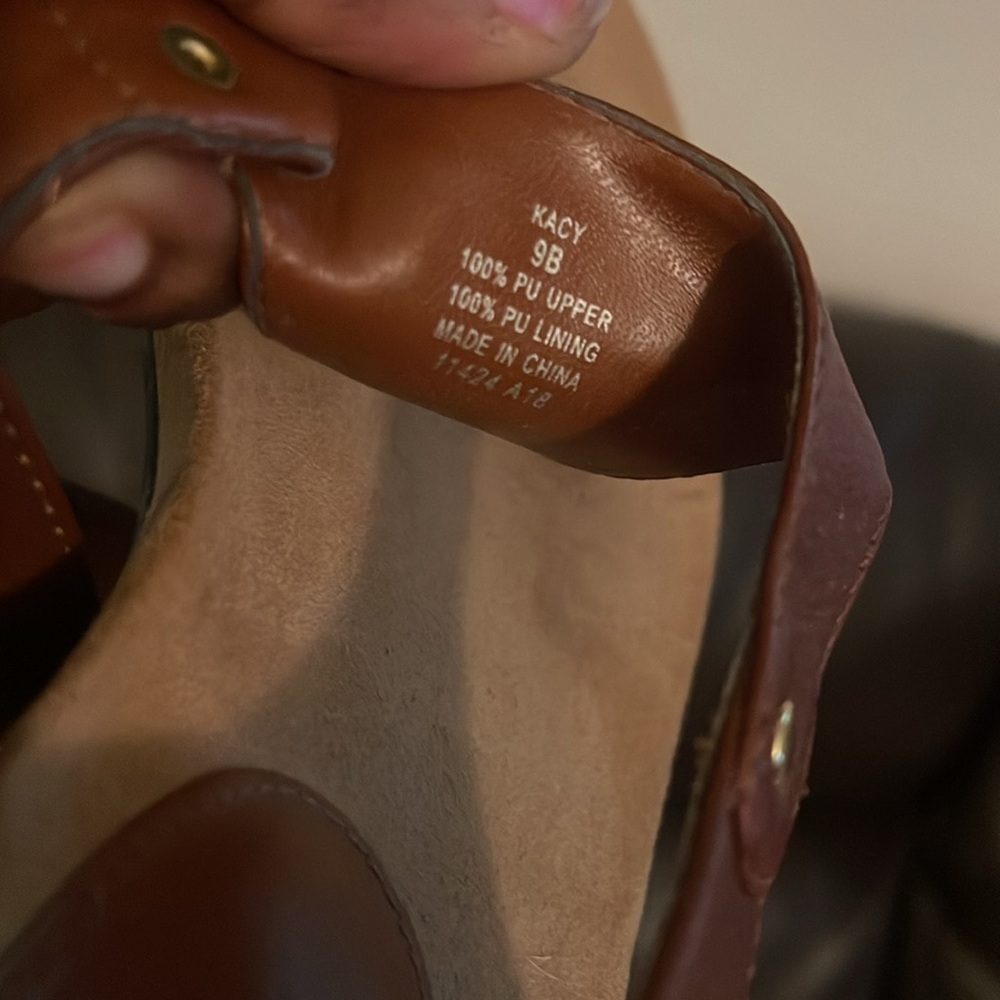 Lauren Ralph Lauren shoe size 9 please check all picture of condition - Picture 11 of 11